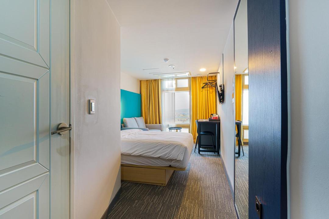 Little Prince Hotel Gunsan Exterior foto